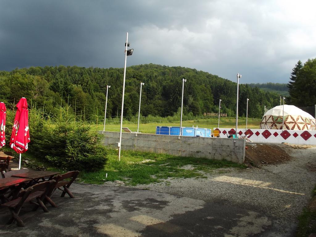 Pensiunea Casa Zmeilor Dragus ภายนอก รูปภาพ